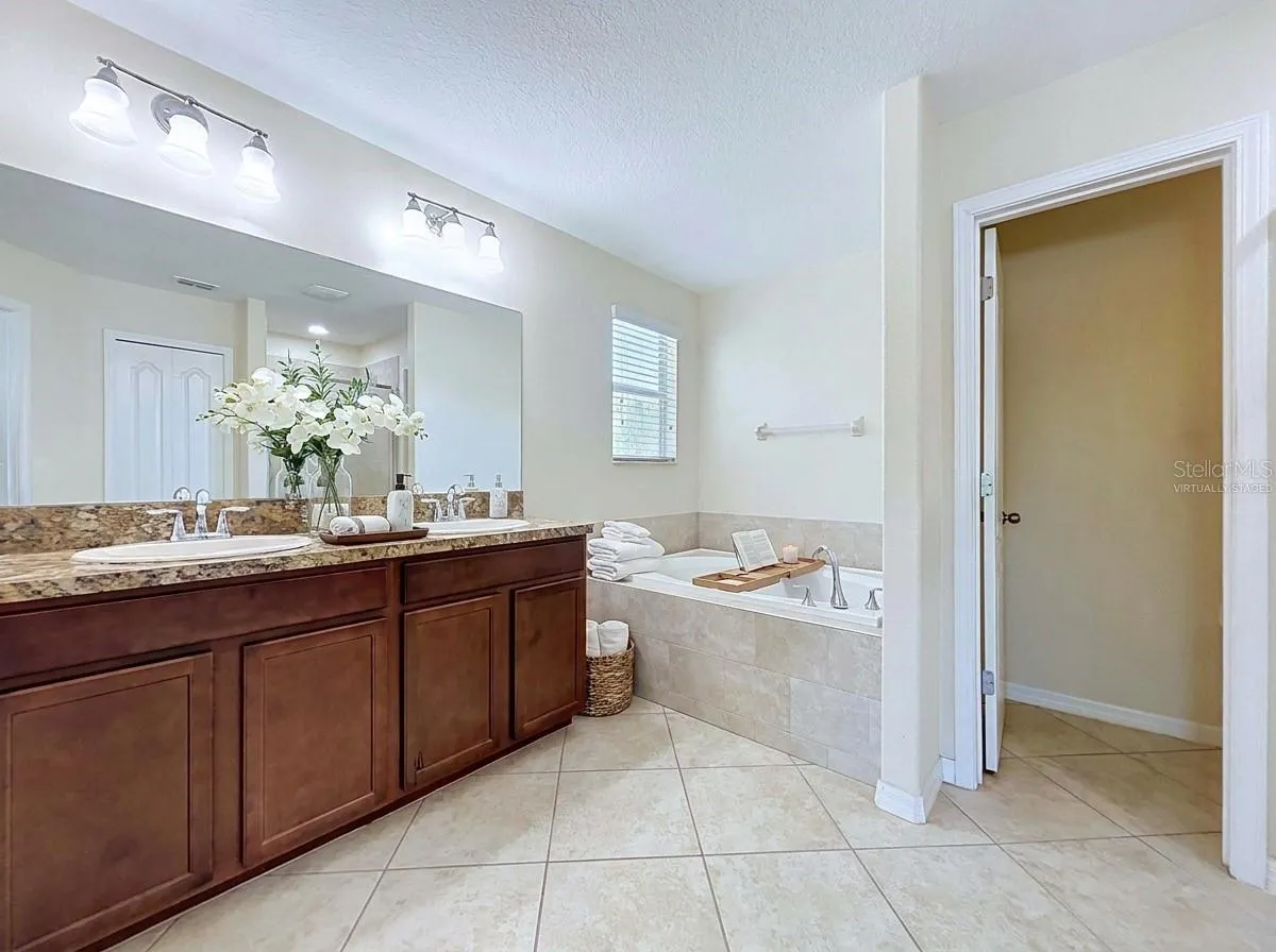 Virtually staged- Maste bathroom