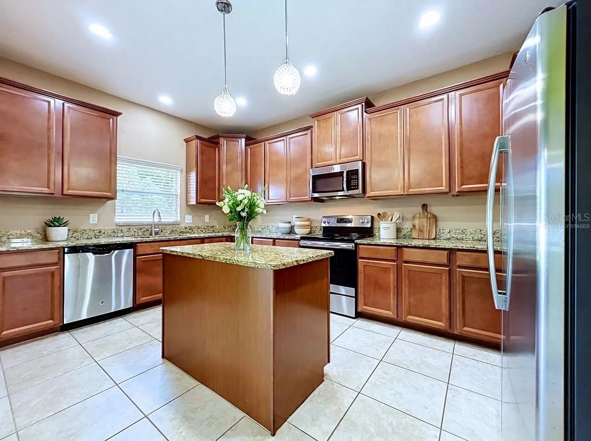 Virtually staged-
