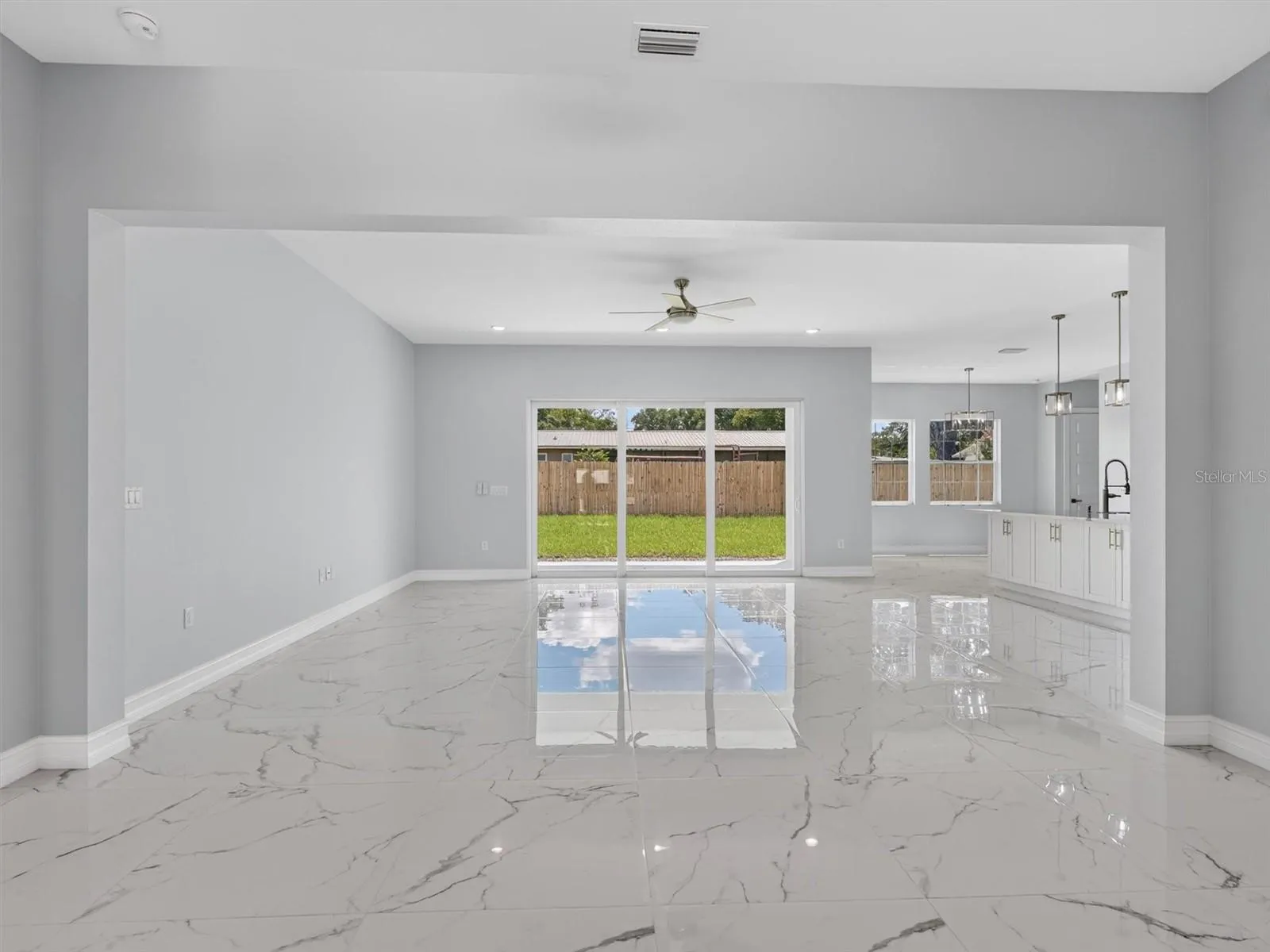 2302 Allen Dr, Plant City, Florida 33563 — photo 7