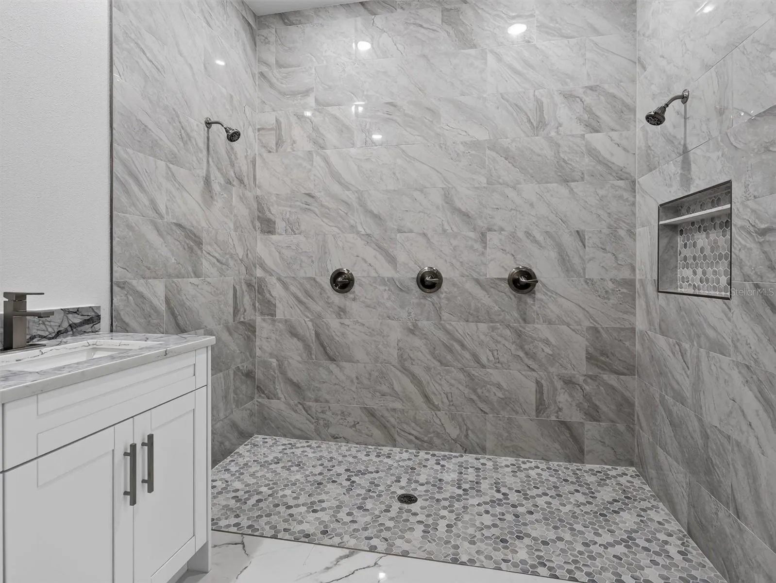 2302 Allen Dr, Plant City, Florida 33563 — photo 32