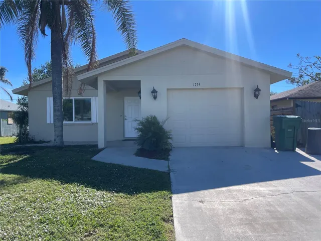 1774 Mova St., Sarasota