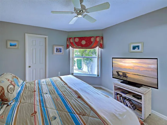 Another view of bedroom #3.