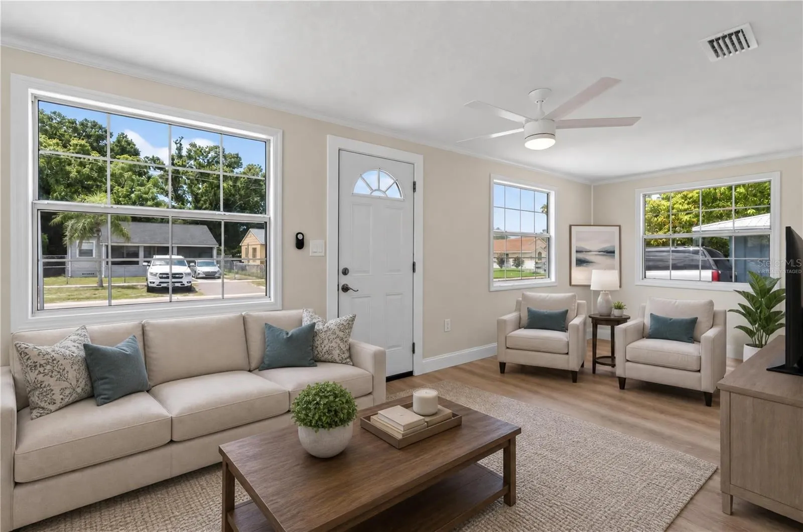 Family Room (Virtually Staged)