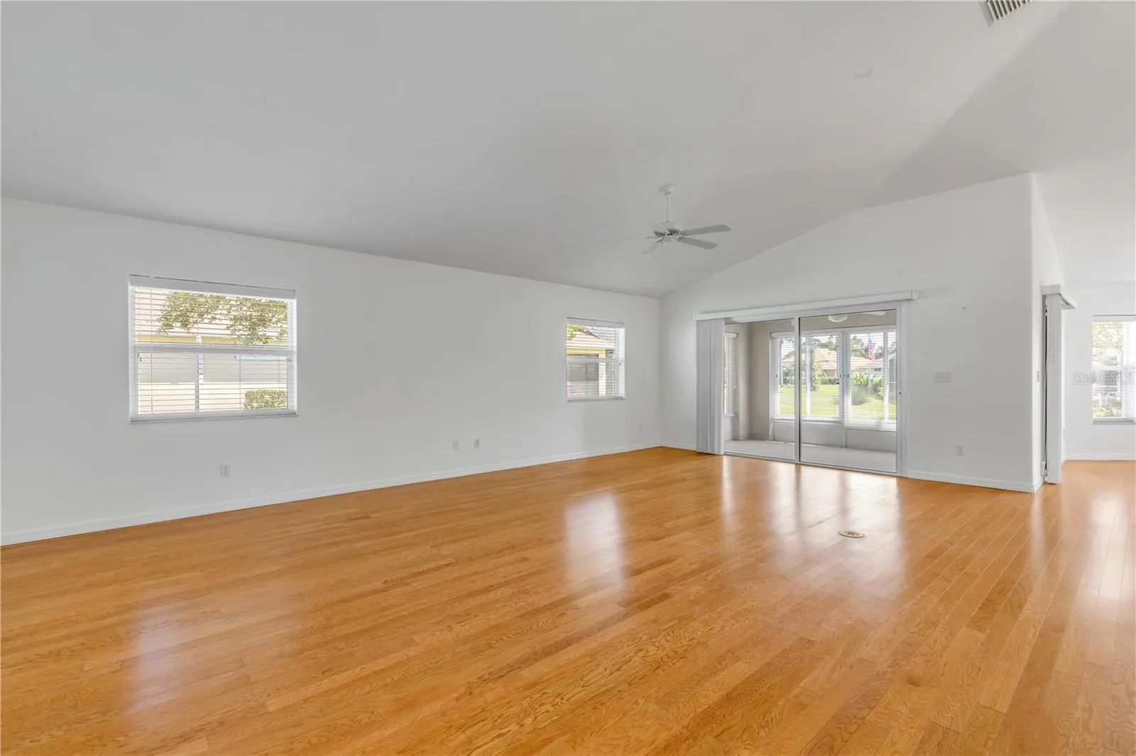 Open Main Living