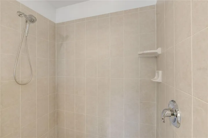 Primary Bathroom/ Walk in Shower