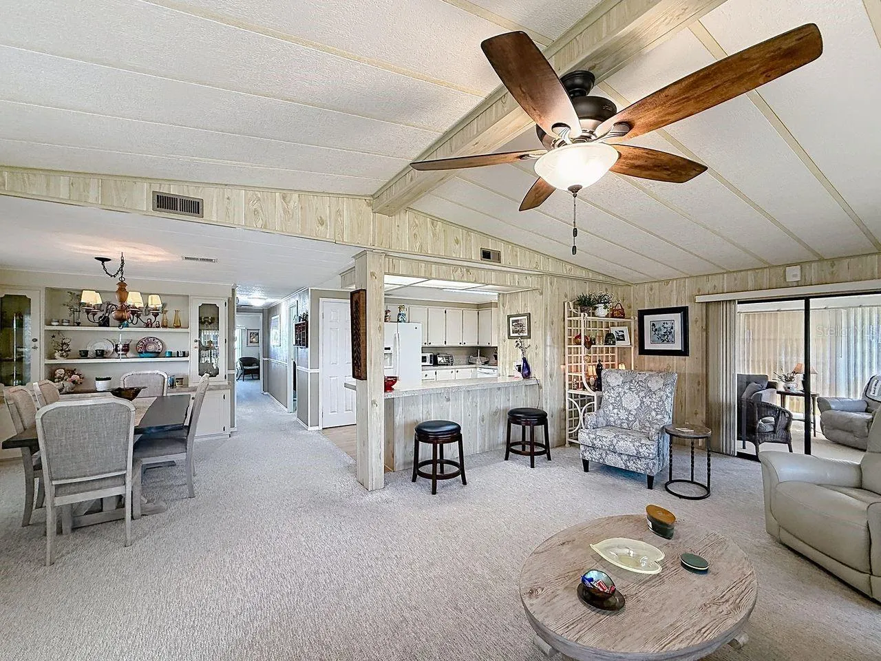 Living room/family room