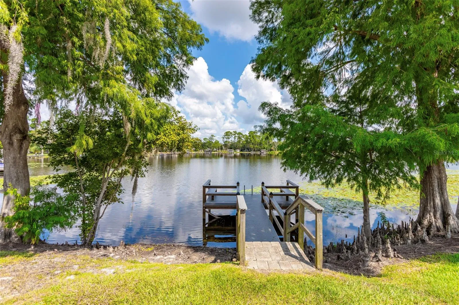 Community Dock - Lake Pearl
