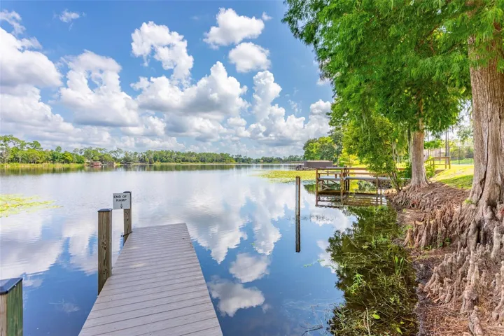 Community Dock - Lake Pearl