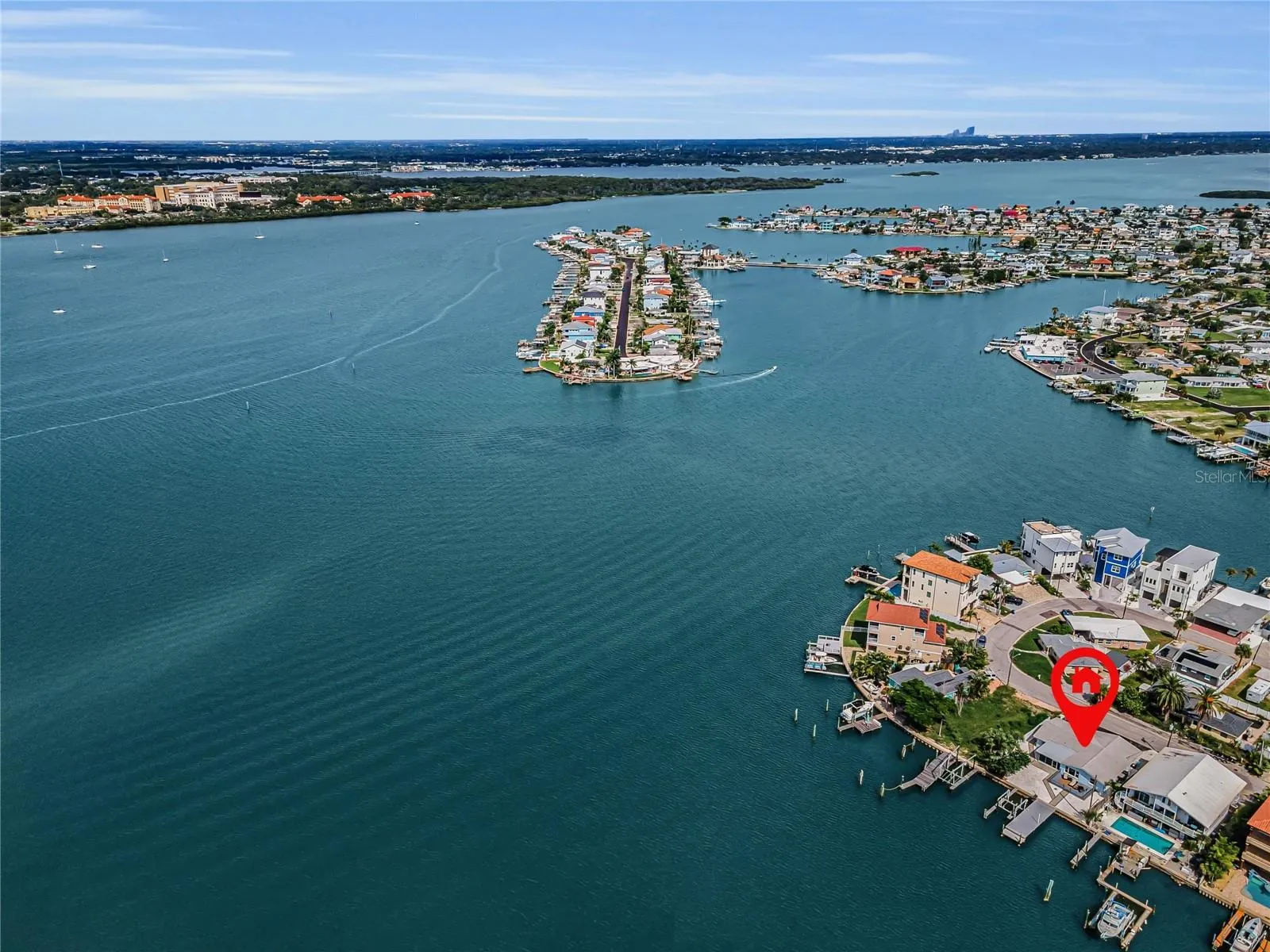 Direct intracoastal boat access.