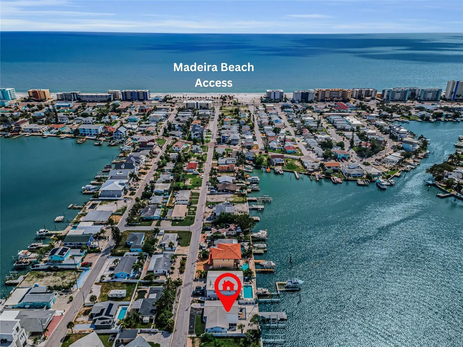 3 block walk to the beach!