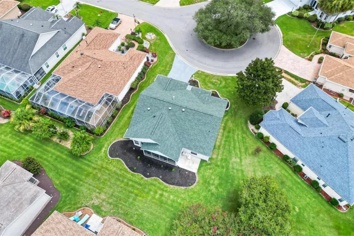 AERIAL VIEW*GREAT LOT