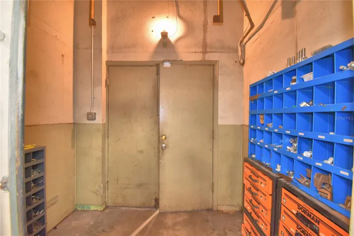 1170