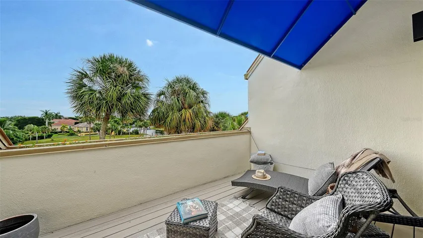 LARGE SUNRISE TERRACE IN THE 4TH BEDROOM/OFFICE