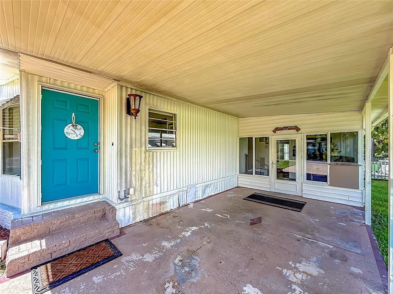 Entrance to Living Room