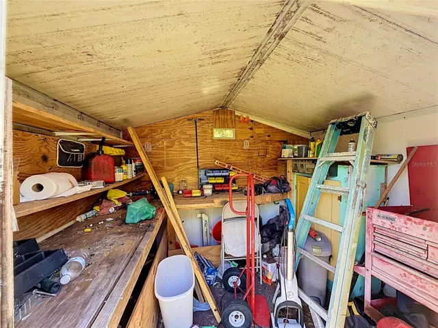Shed