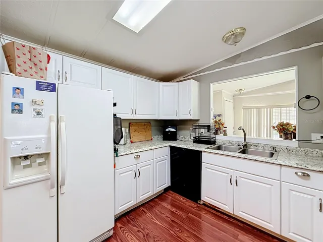 Kitchen with Appliances