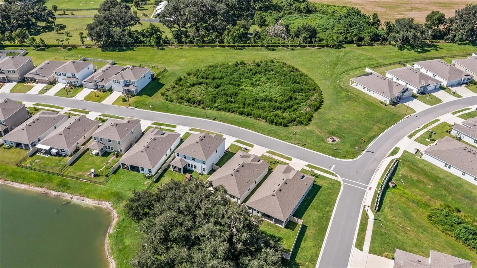 3504 Crescent Peak Way, Plant City, Florida 33565 — photo 30