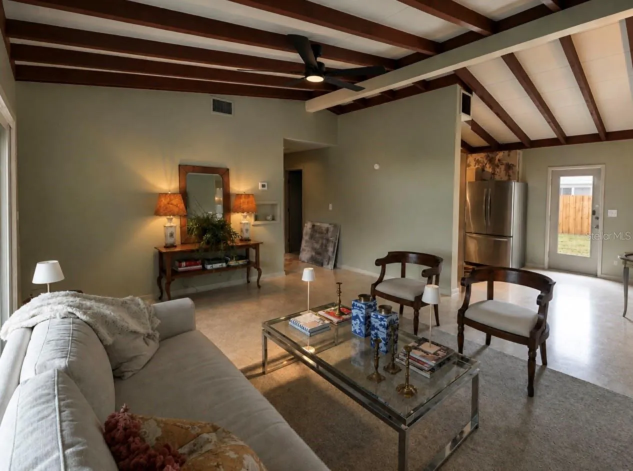 1402 Phyllis St, Lakeland, Florida 33803 — photo 4
