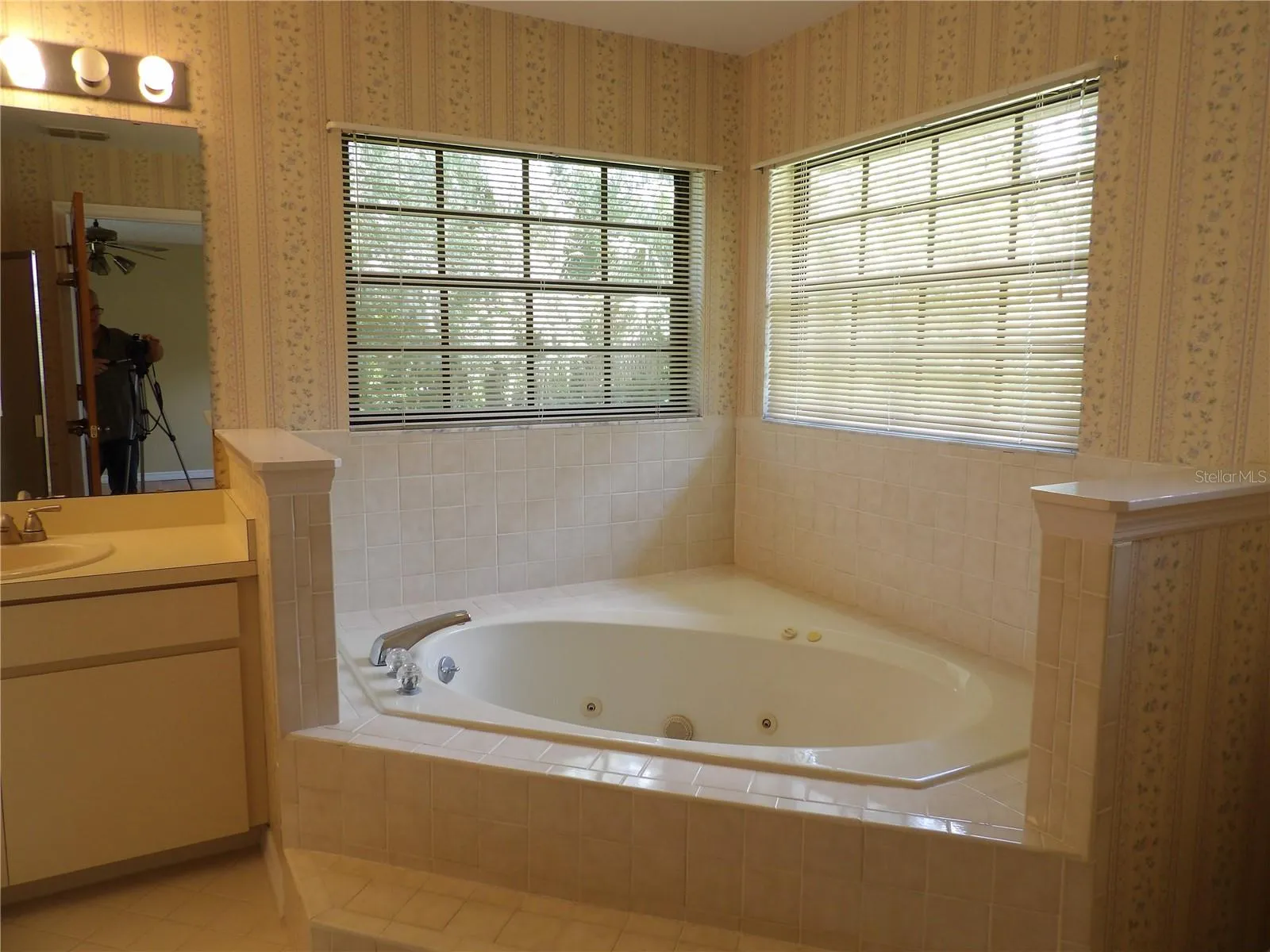 6282 Forestwood Dr E, Lakeland, Florida 33811 — photo 22
