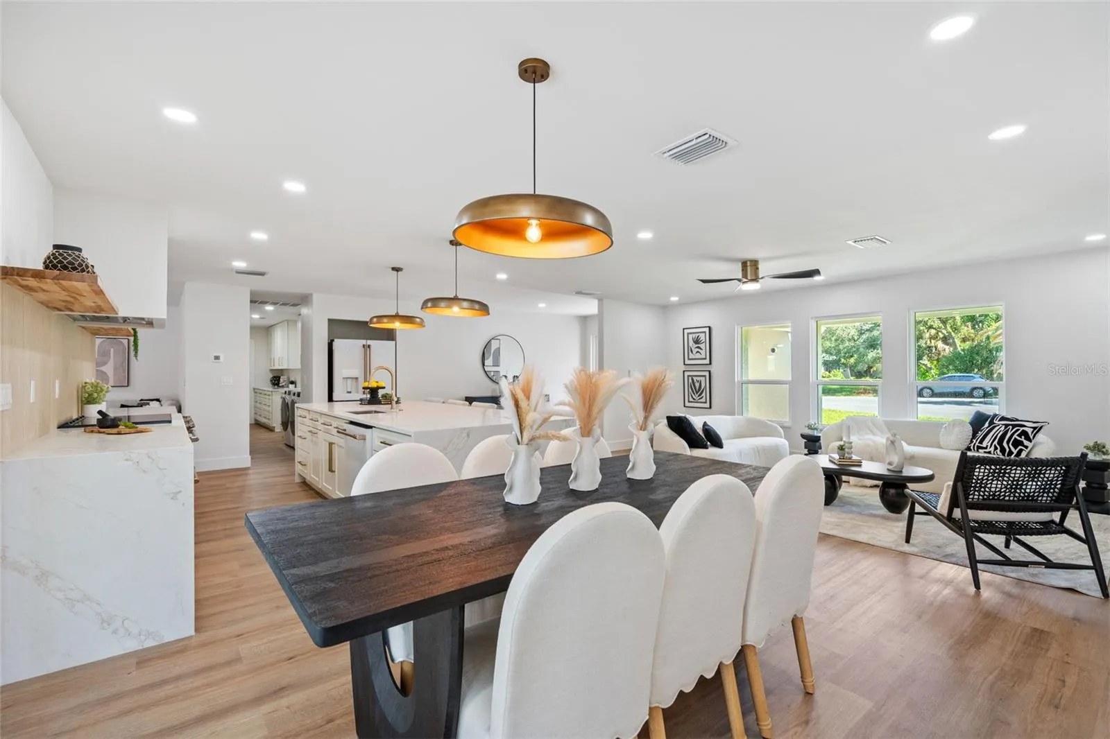 670 Venice Ln, Siesta Key, FL 34242