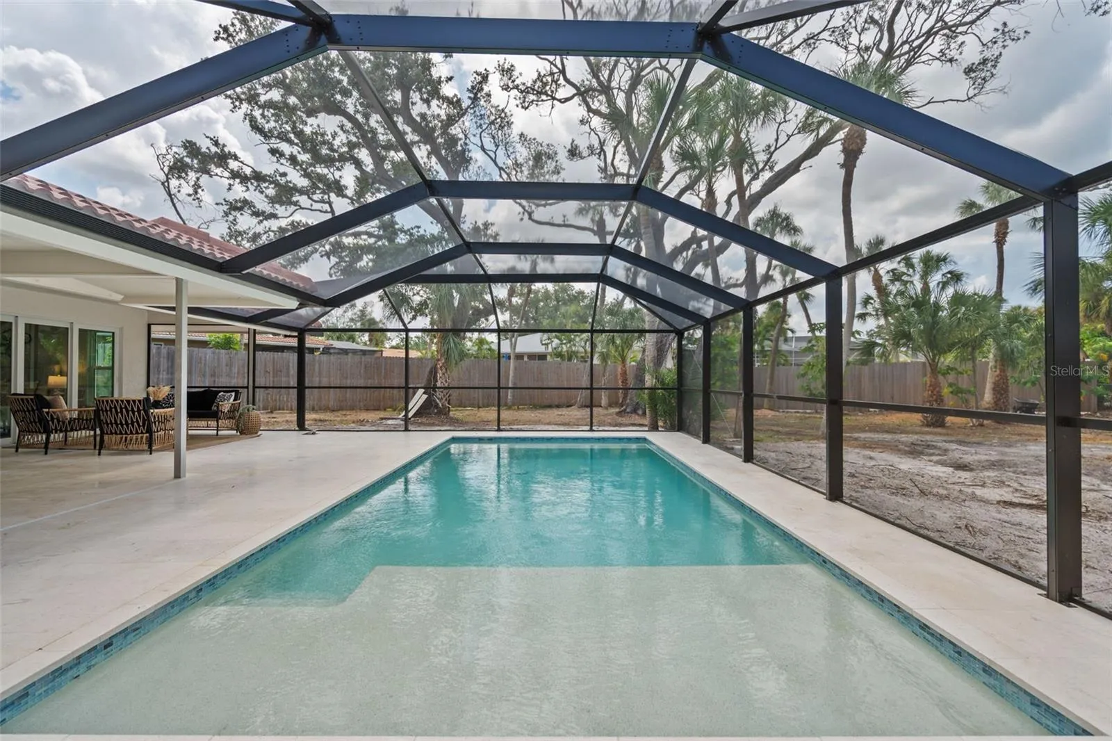 670 Venice Ln, Siesta Key, FL 34242