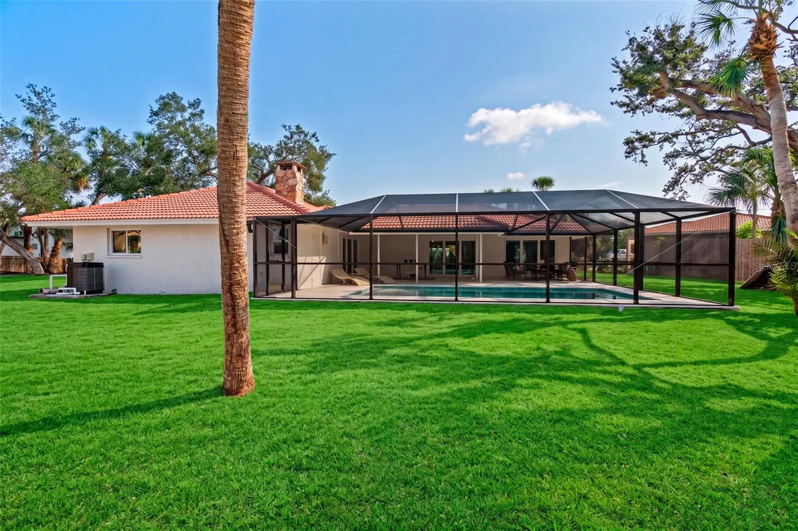 670 Venice Ln, Siesta Key, FL 34242, Virtually altered