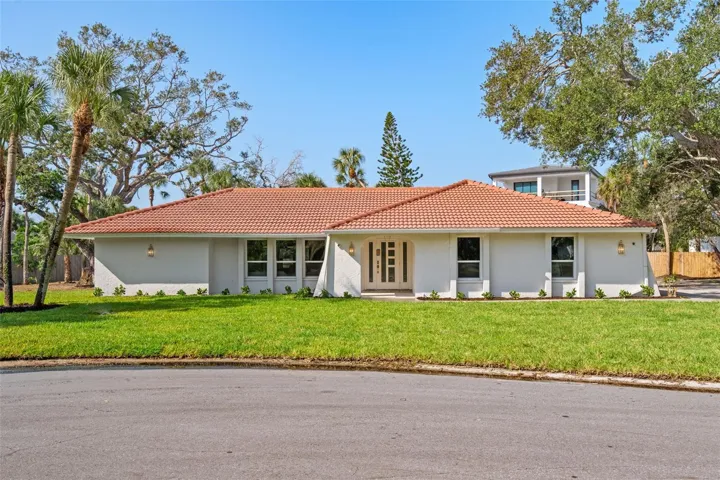 670 Venice Ln, Siesta Key, FL 34242