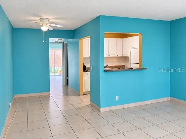 Kitchen &amp; Hall