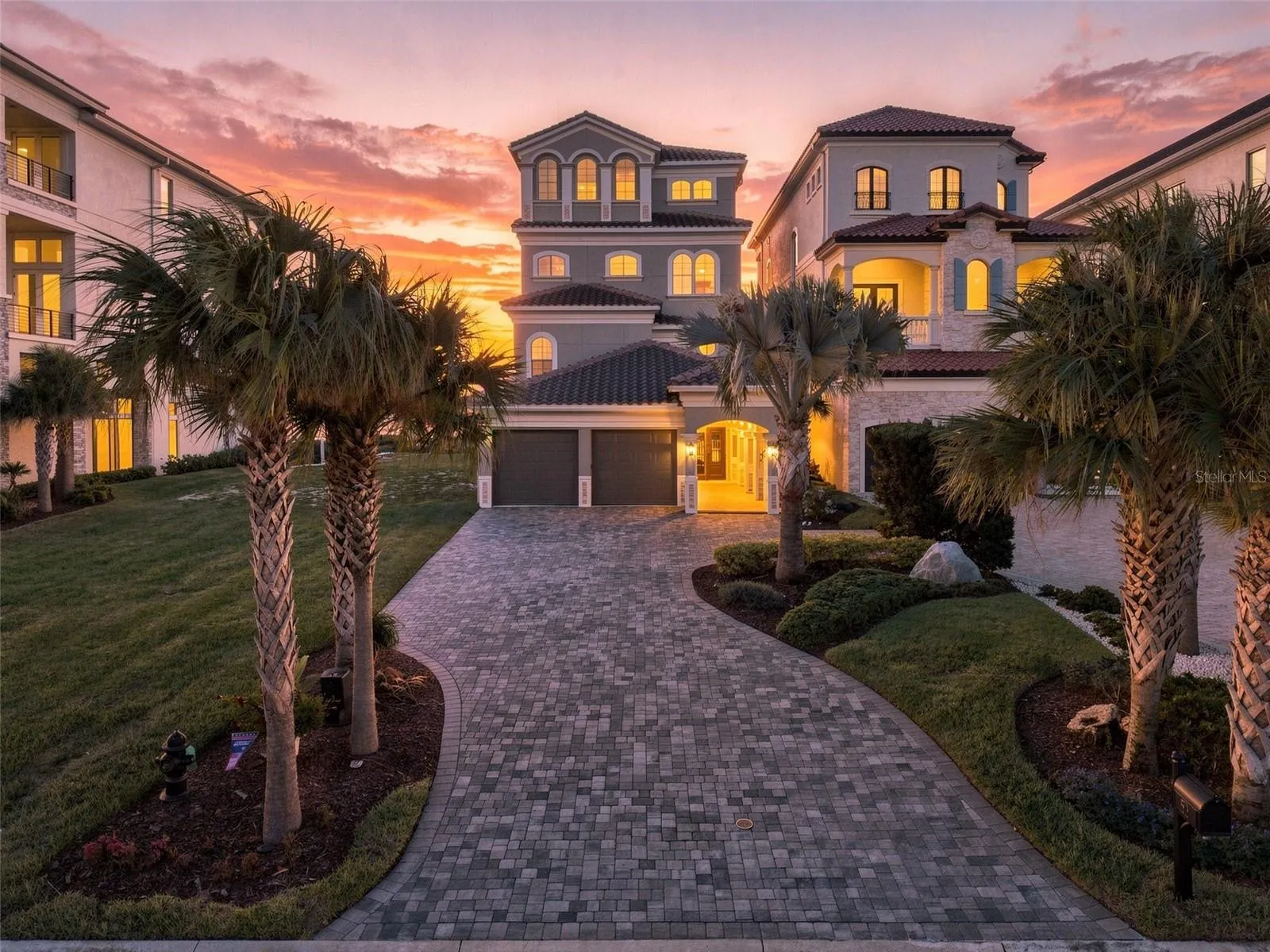 52 HAMMOCK BEACH CIR S