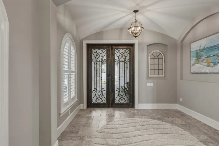 FIRST FLOOR ENTRY