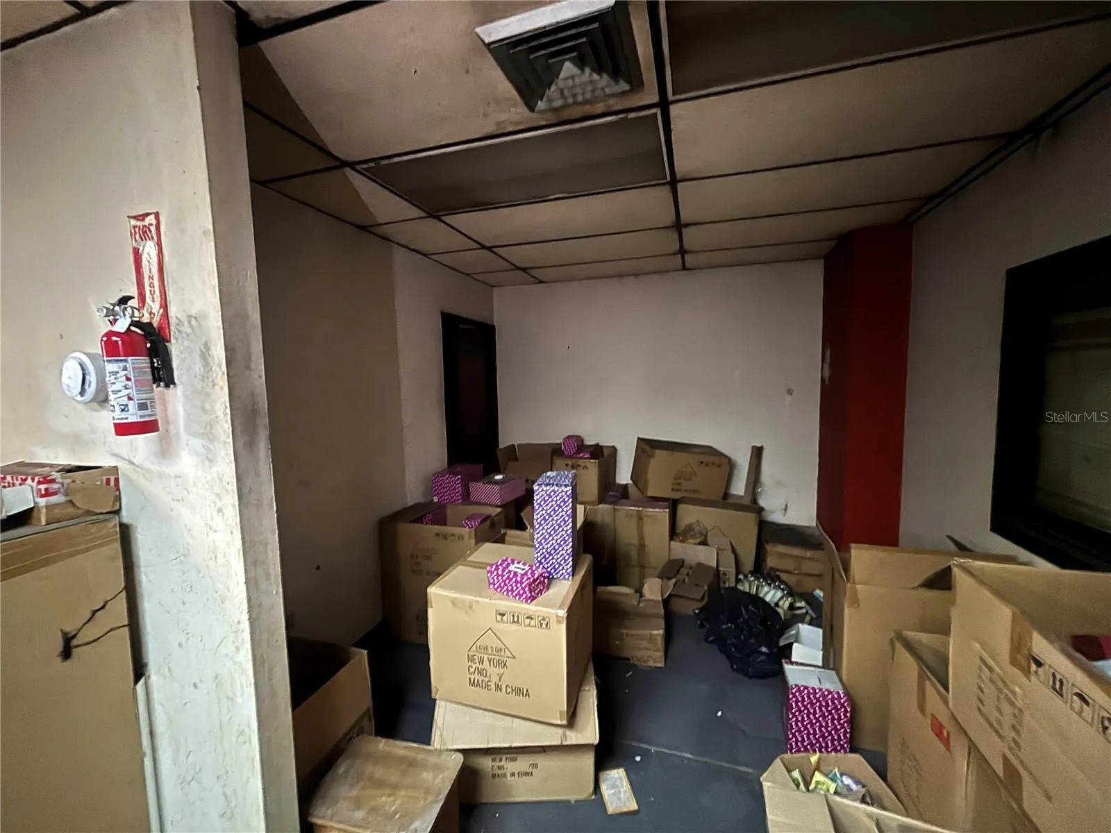 The rest of the floor has unused office space with drywall/sheet rock/gypsum partitions that can be removed to create a large open layout.