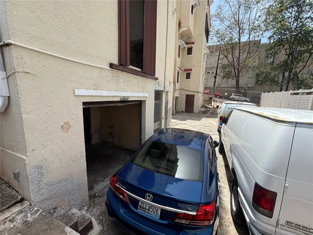The door at the far end is deeded additional storage unit for easy access if you have items not appropriate for the warehouse level loading dock.