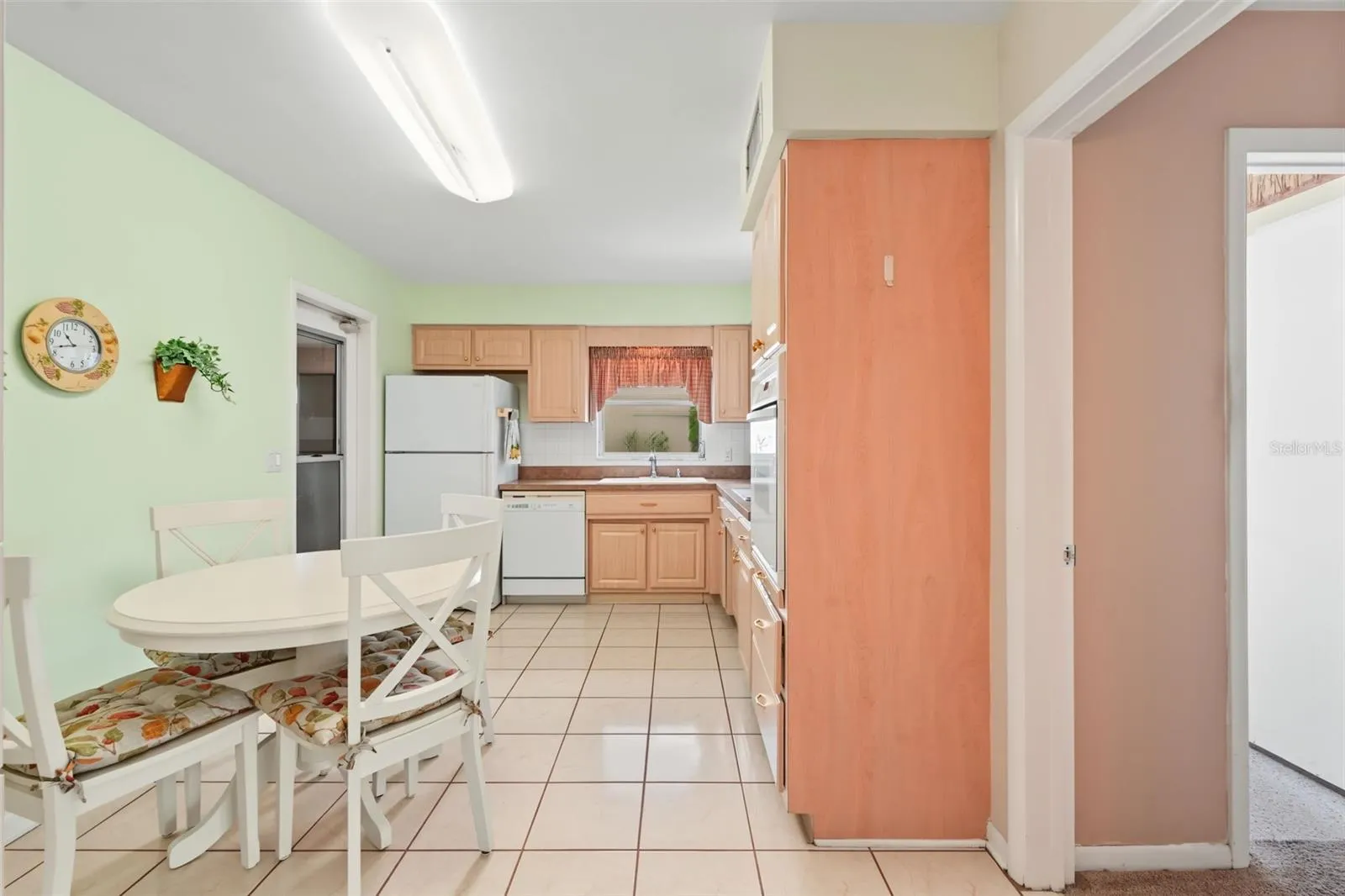 Nice size kitchen with an eat in area.