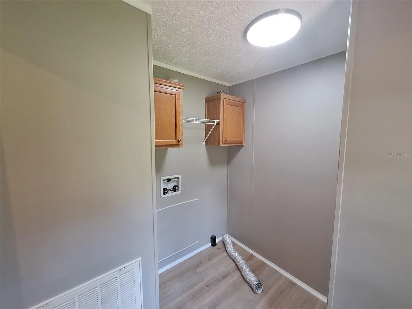 Laundry hookups by mud rm entry