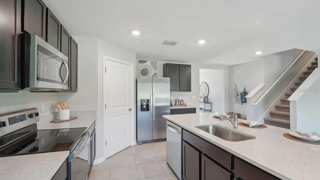 3513 Harvest Gardens Loop, Plant City, Florida 33565 — photo 4