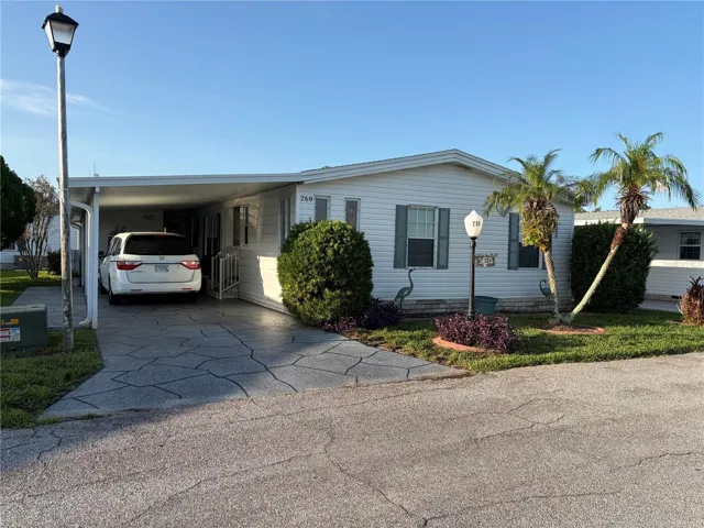 260 Ramsgate Way faces NW