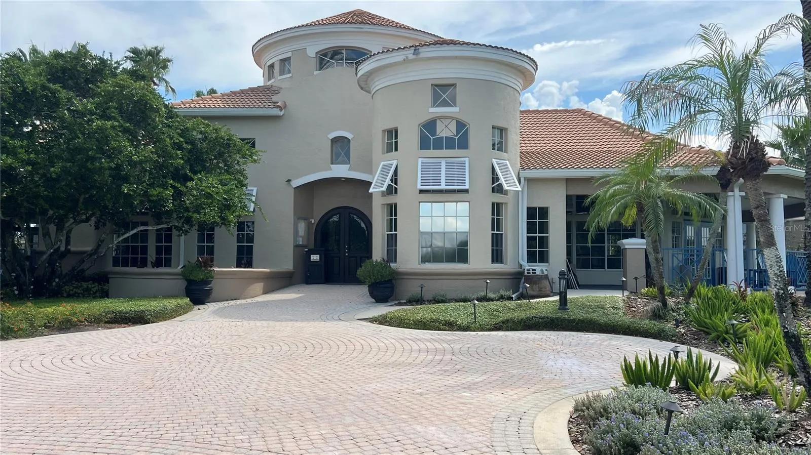 Main Entrance Clubhouse