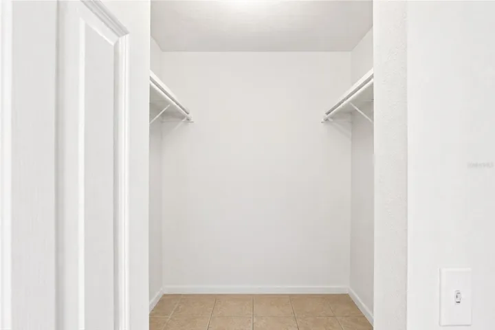 primary closet 2