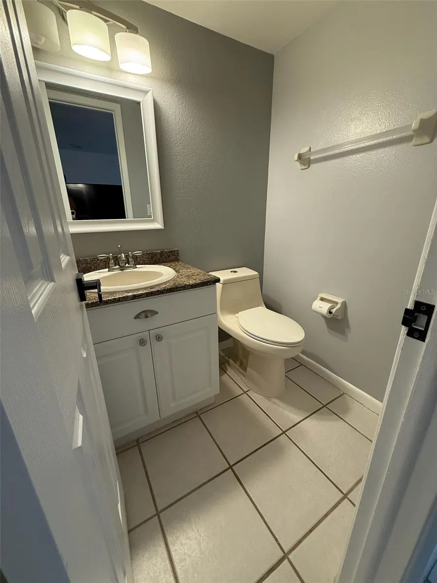 Half bathroom -main floor