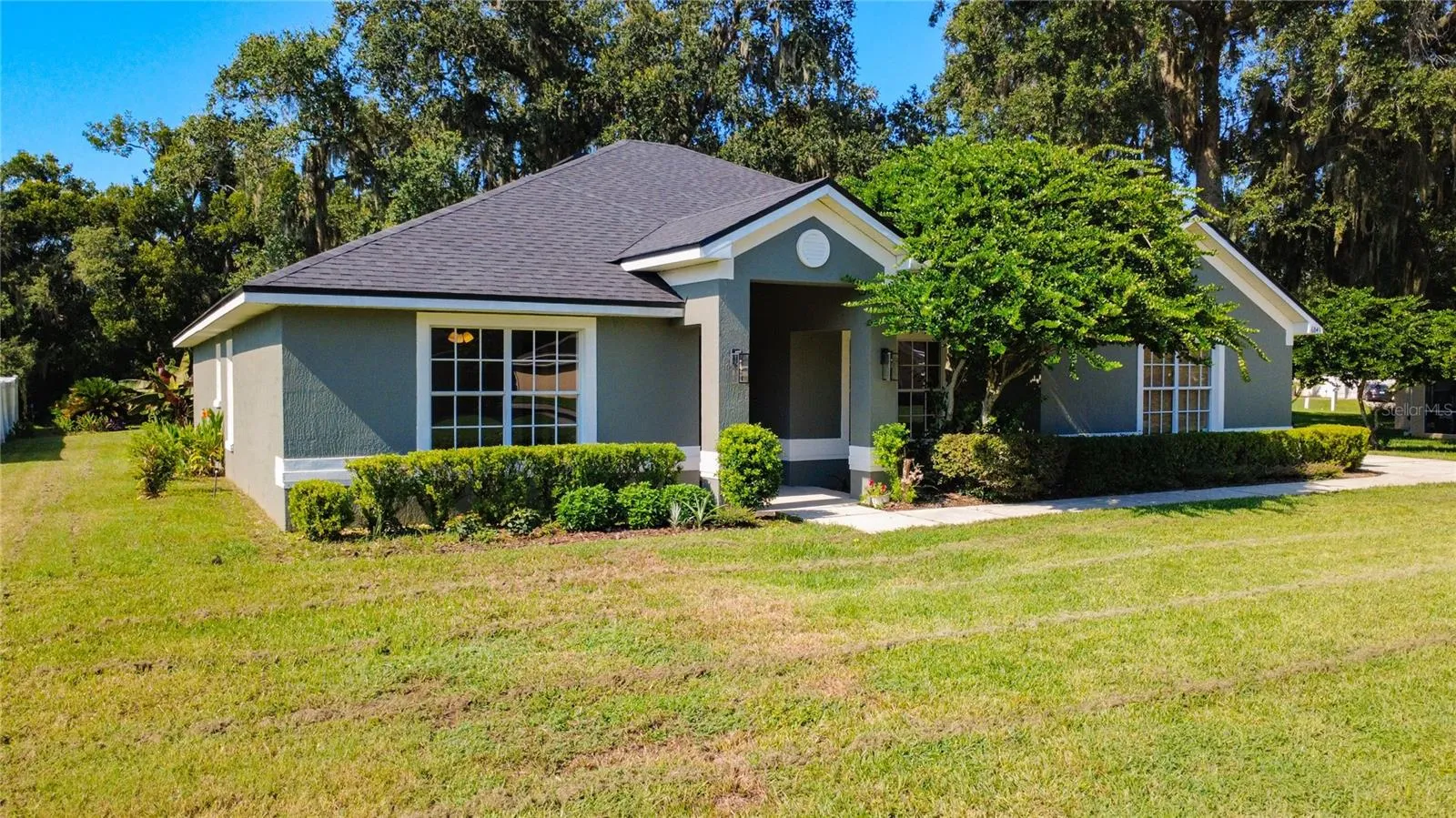 6843 Ashbury Dr, Lakeland, Florida 33809 — photo 2