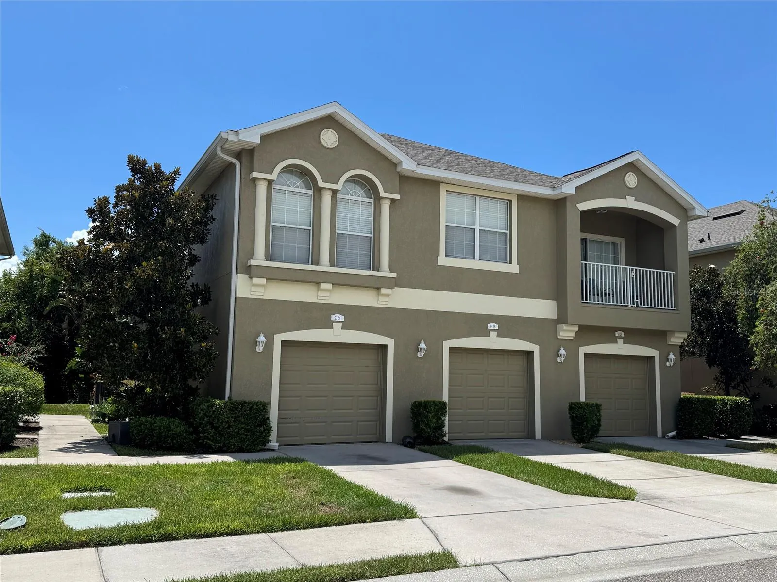 Eagle Palms 3/2.5/1 car garage townhome on conservation!