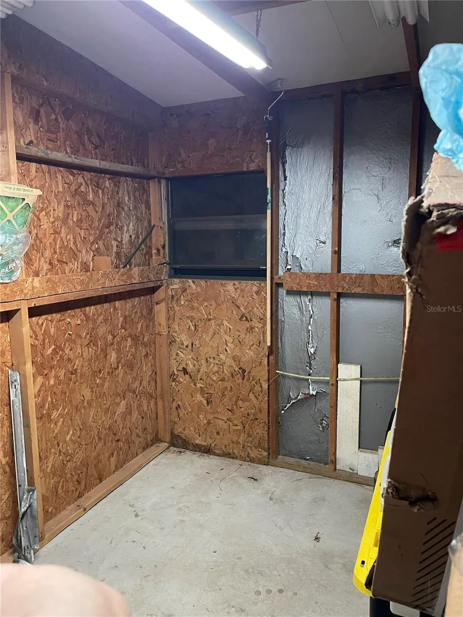 Storage/Workshop/Flex Space