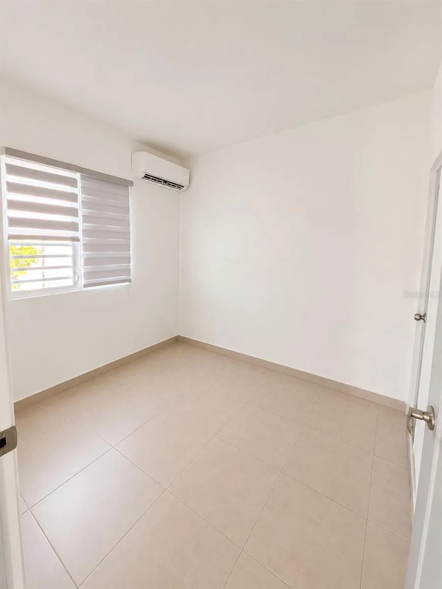 Bedroom #1