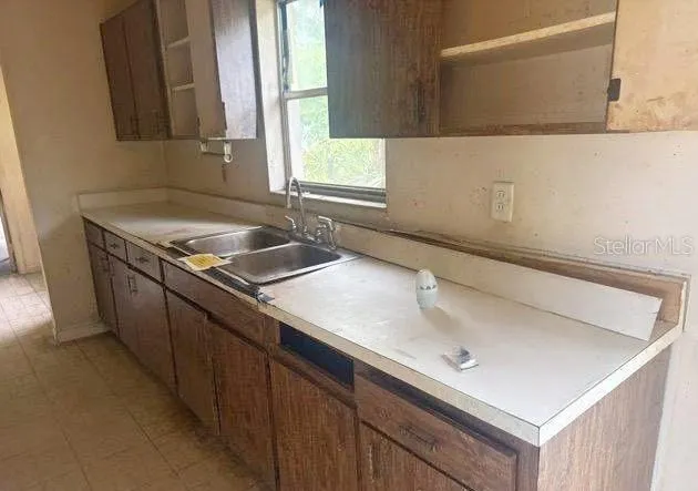 1170