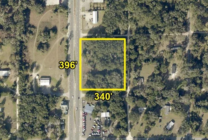 396 Feet frontage on four lane  Hwy 301 to Jacksonville and Ocala