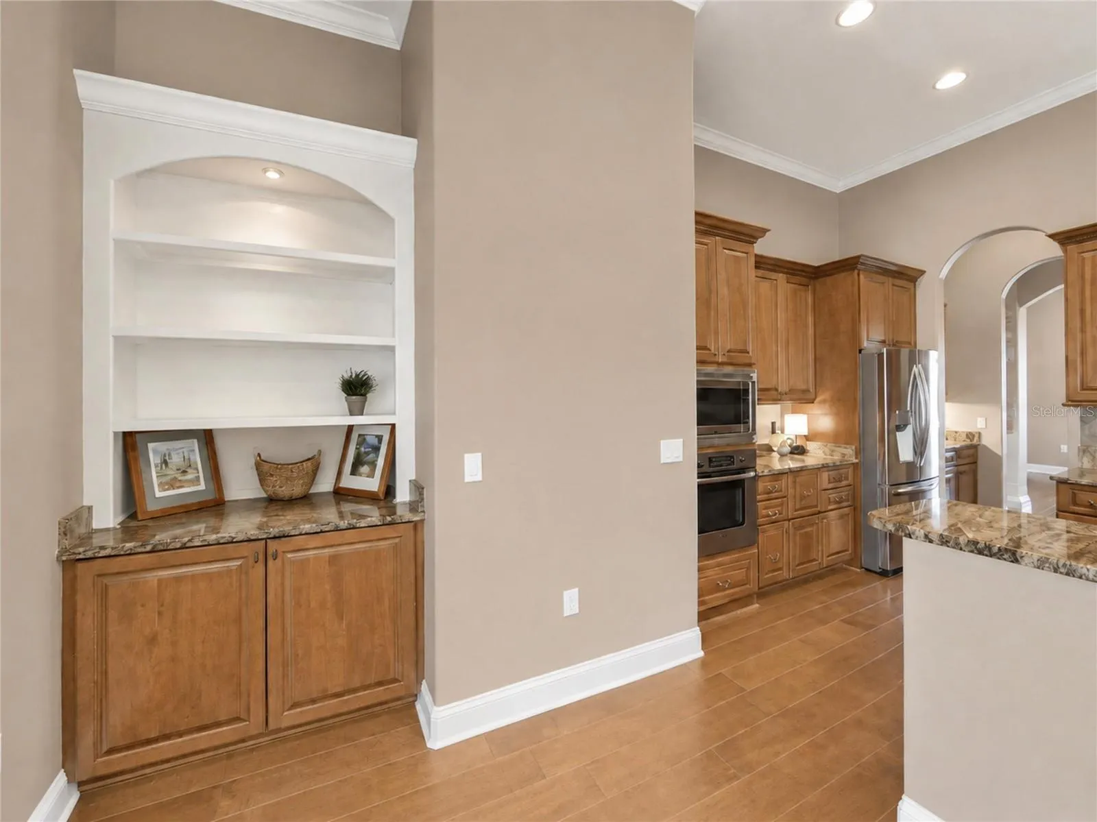 Eat in Kitchen area