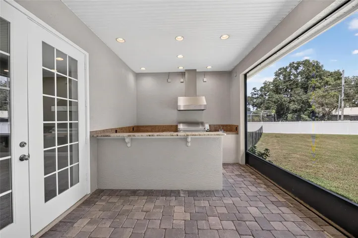 Exhaust Vent to outdoors