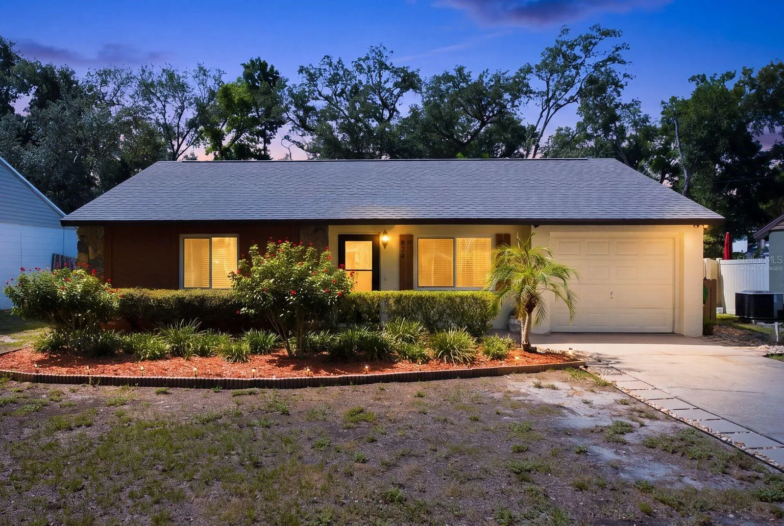 Welcome to 624 E. Spruce Street in beautiful Tarpon Springs - Virtually staged