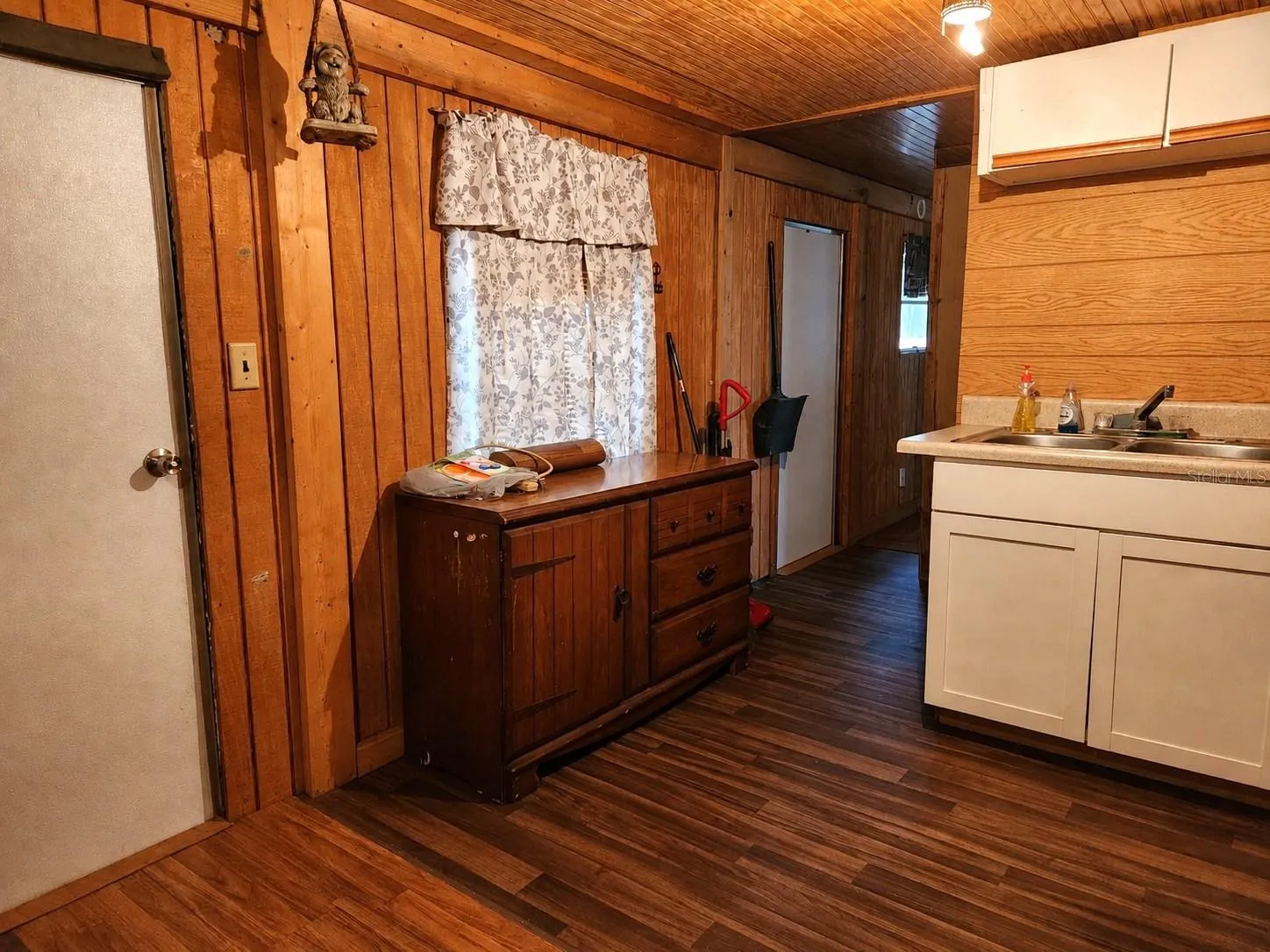 Hallway to Bedroom