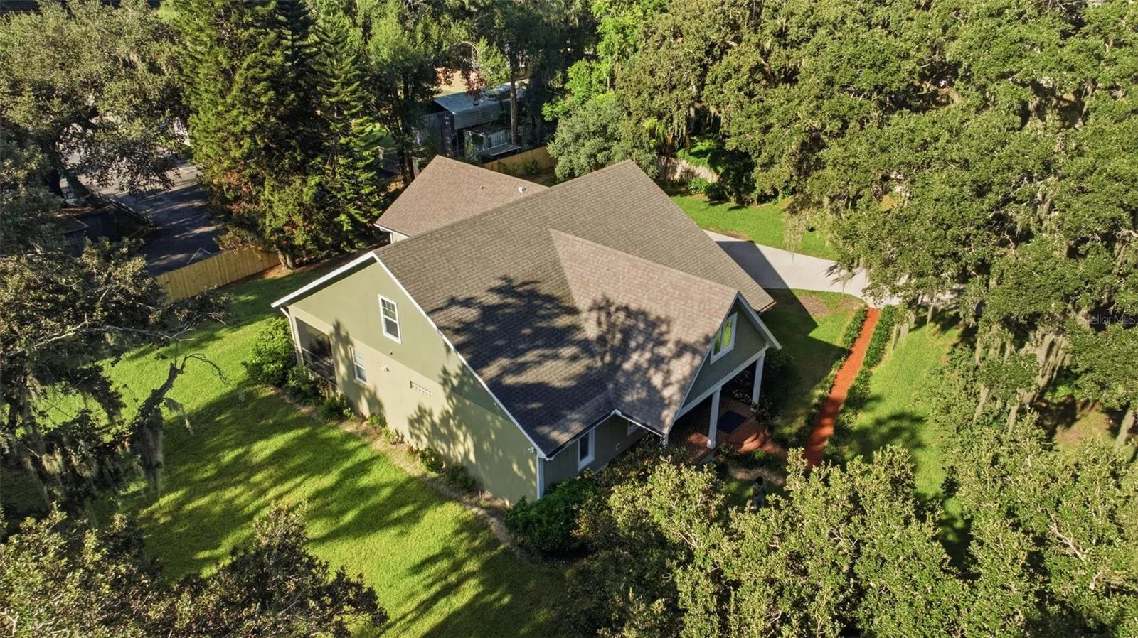 Secluded wooded lot.